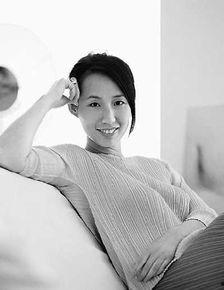 娱乐吃瓜酱法国艺术家,娱乐吃瓜酱下的艺术魅力探索  第2张